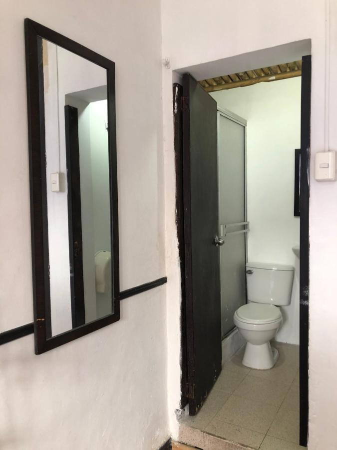 Hotel Colonial Armenia Ro Zewnętrze zdjęcie