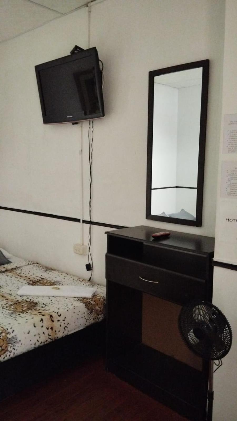 Hotel Colonial Armenia Ro Zewnętrze zdjęcie