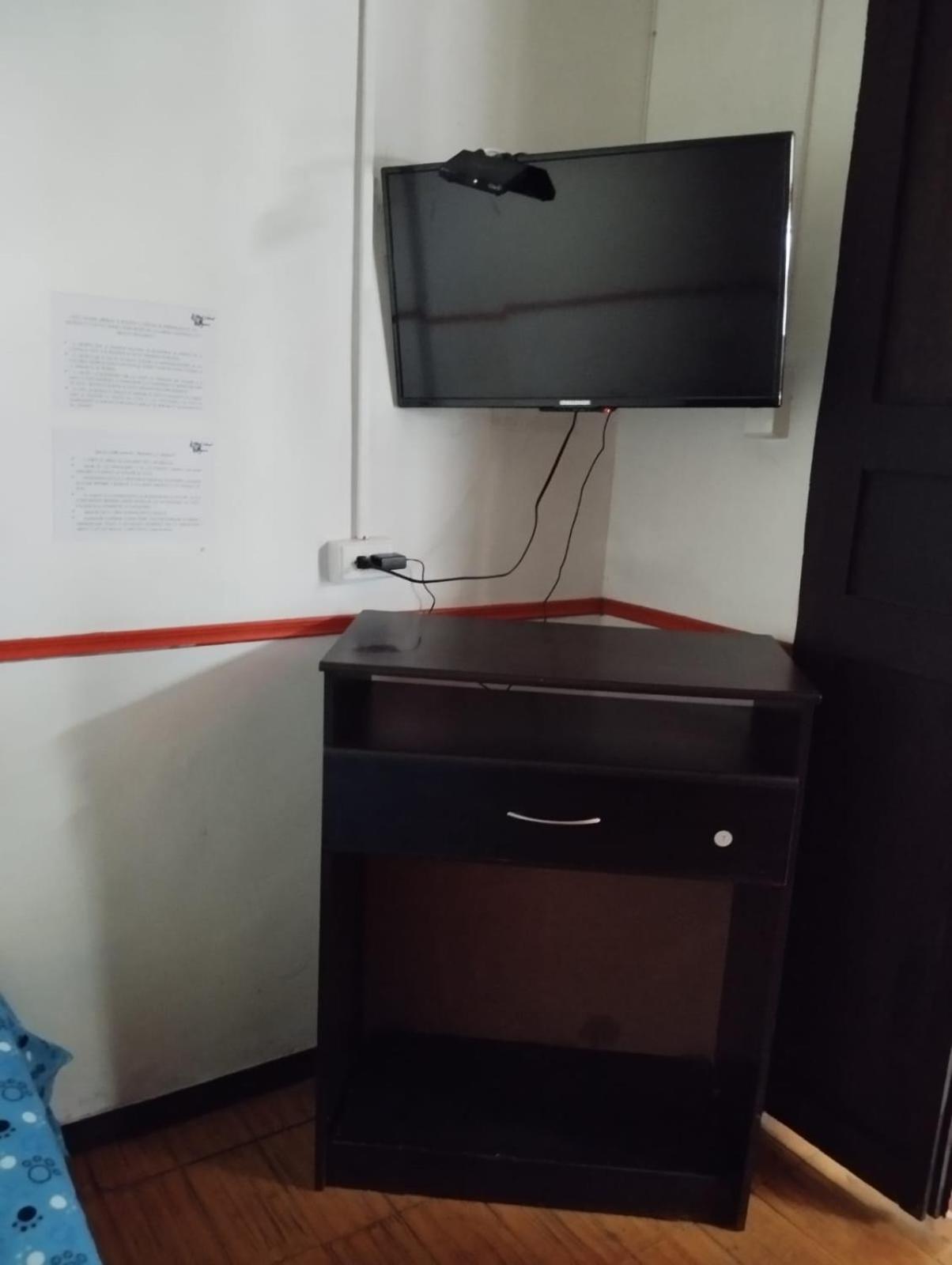 Hotel Colonial Armenia Ro Zewnętrze zdjęcie