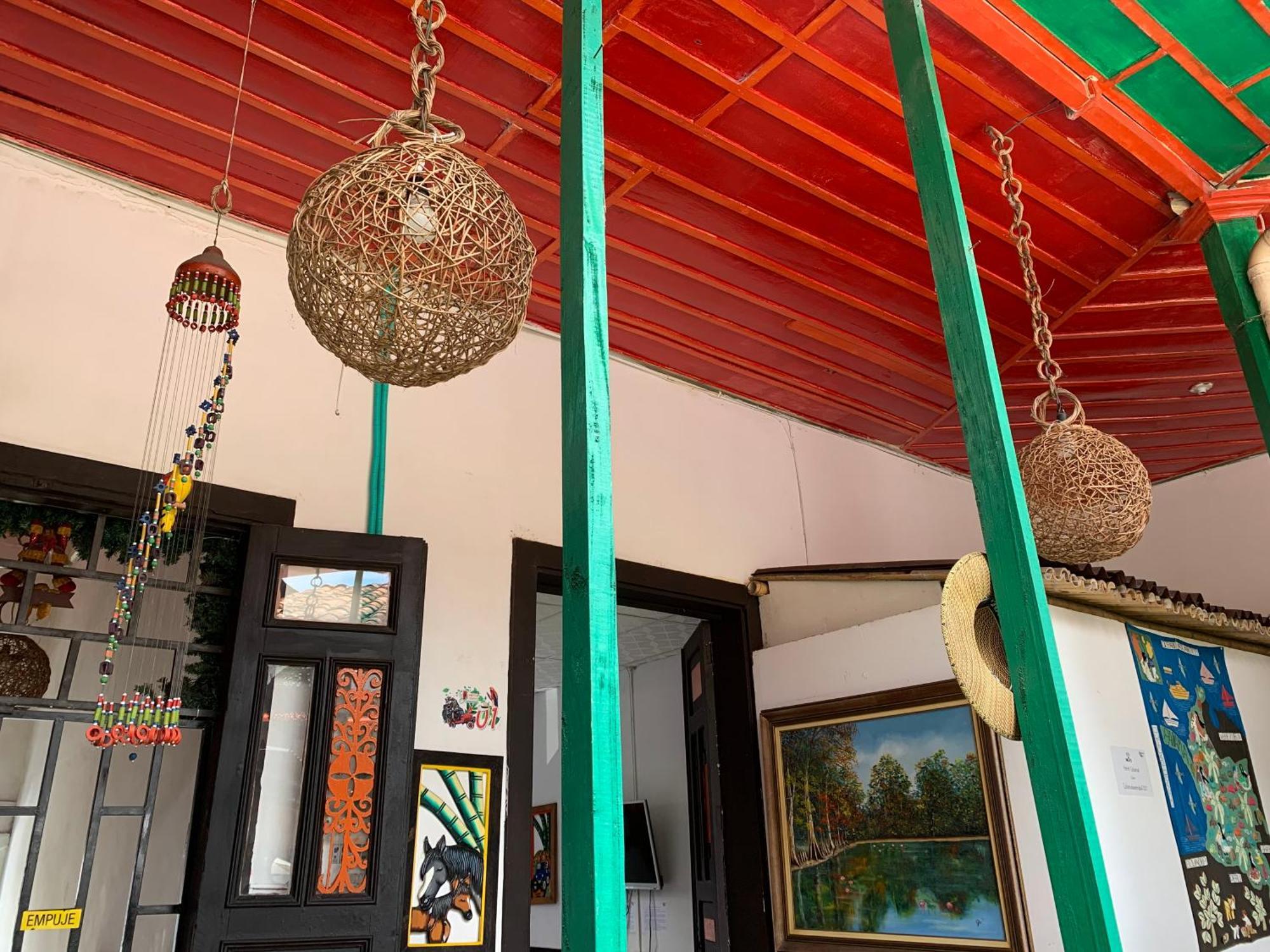 Hotel Colonial Armenia Ro Zewnętrze zdjęcie